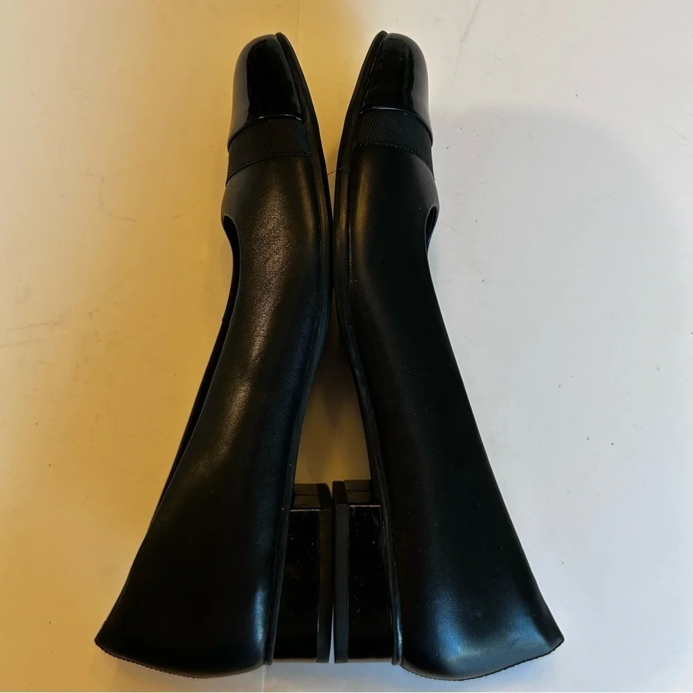 NWOT Clarks Artisan Keesha Rose Women's Black Leather Flats 1” Heel Size 11N
